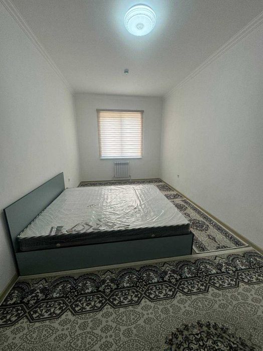 СРОЧНО узими янги 2 хонали квартирам сотилади. Янги Дархонда жихози бн