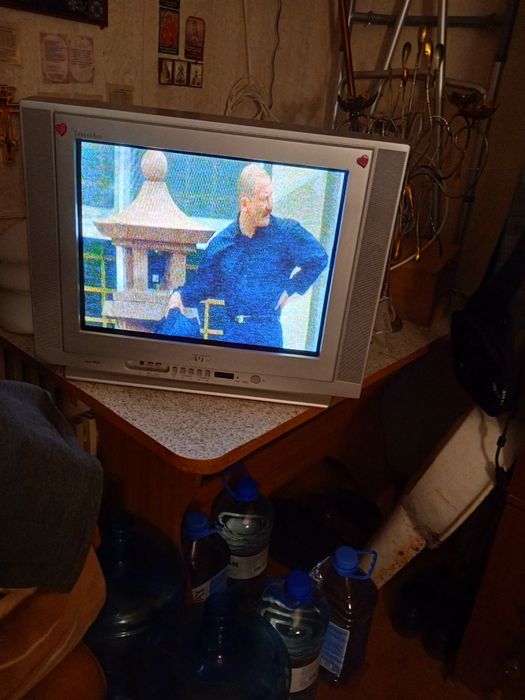 Телевизор JVC. Рабочий. Пишите