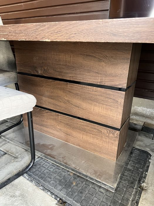 Стол с 5 стульями