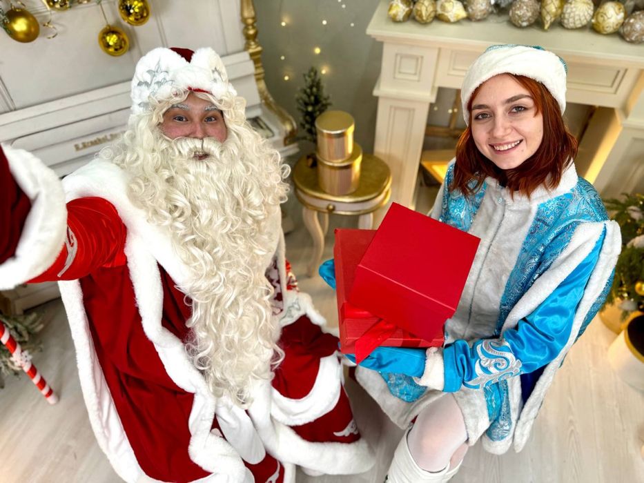 Дет Мороз и Снегурочка