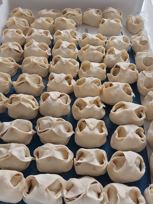 Продам манты очень вкусные 1 кш 2200тенге.