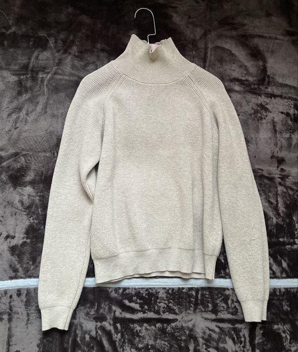 Кофта-свитер женский