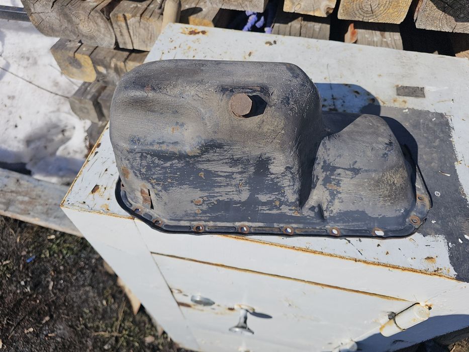 Поддон гольф3 1.6 абу