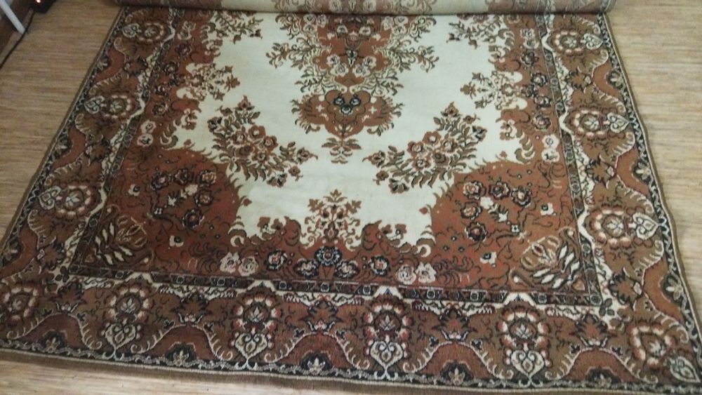 Продам дорожку ковровую б/у.