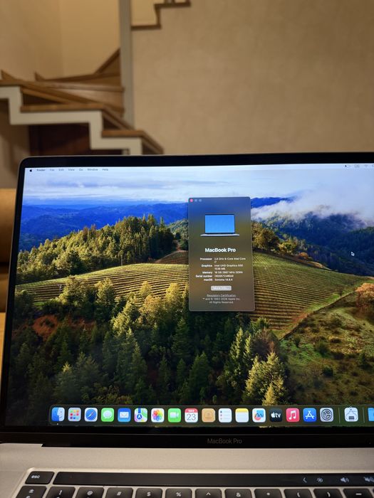 Laptop Apple MacBook Pro 16" Touchbar i7 16 GB Ram 500 SSD 2019