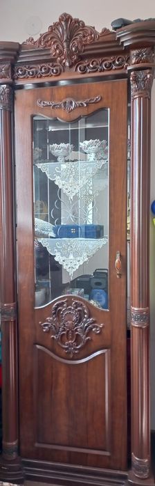 Shkaf sotilad 2 ta i xolati yaxshi