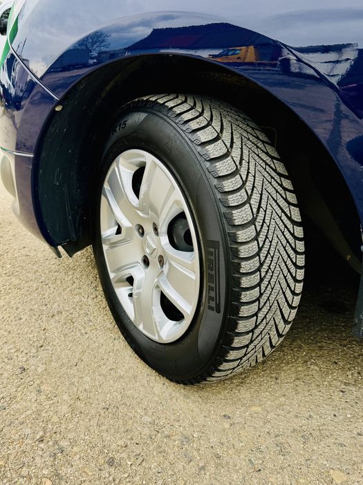 Dacia Logan MCV, 1.5 dci, 90cp, navigatie, tempomat, clima, NU schimb