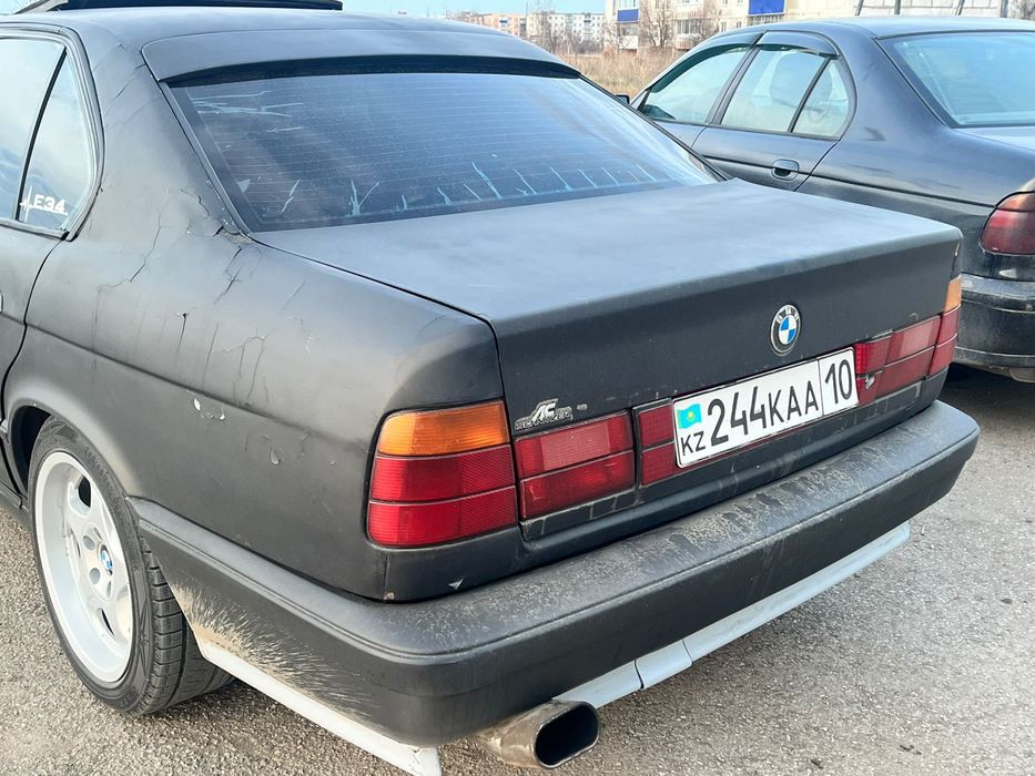 БМВ е34 м50б20 с вложением