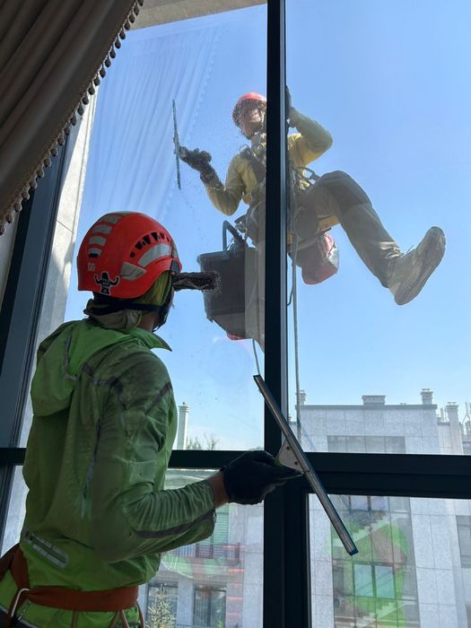 Мойка окон и фасадов