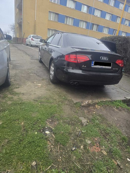 Audi a4 b8 2010 2.0 tdi