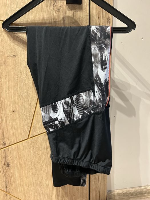 Дрехи за бременни L/XL - нови и много малко ползвани