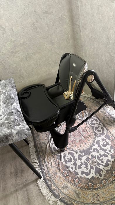 Детский стул для кормления