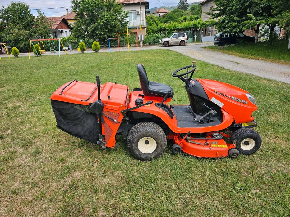 ДИЗЕЛОВА KUBOTA Тракторна Косачка. GR 1600.ДвуЦилиндрова. ПЕРФЕКТНА