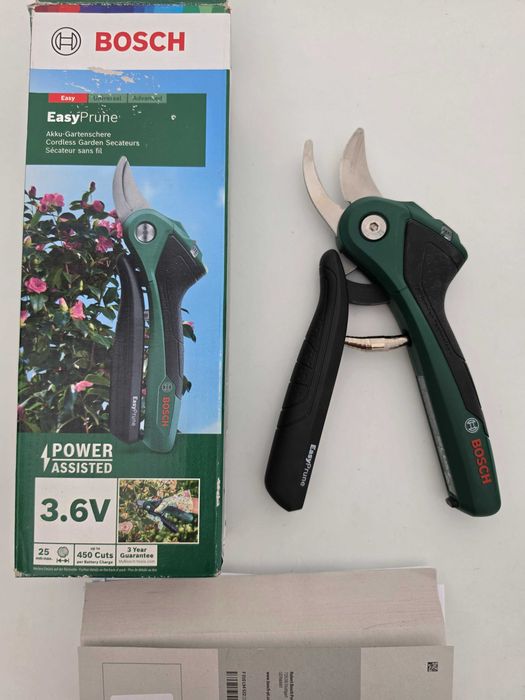 Foarfeca de gradina cu acumulator Bosch EasyPrune