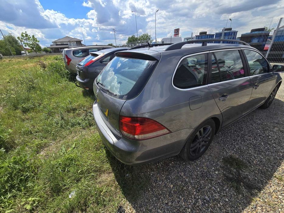 Dezmembrari dezmembrez Volkswagen Golf 6 Variant 1.6 TDI cod motor CAY