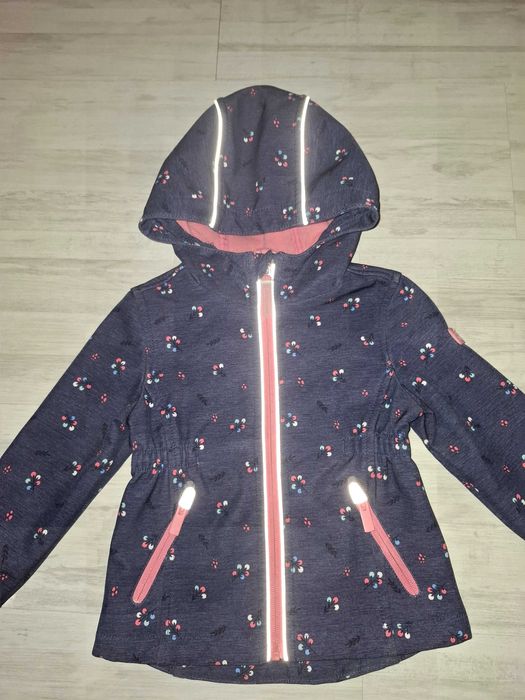 Combinezon +geaca+ pantaloni impermeabile,mărimea 922