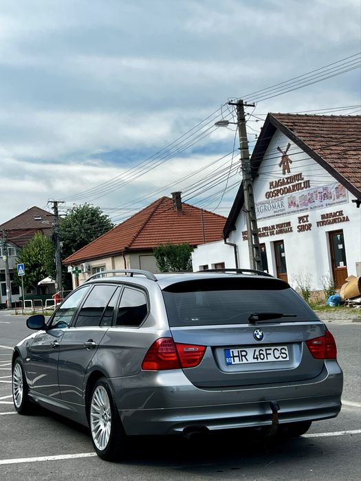Vand BMW Seria 3 E91 Facelift 2.0D din 2009.