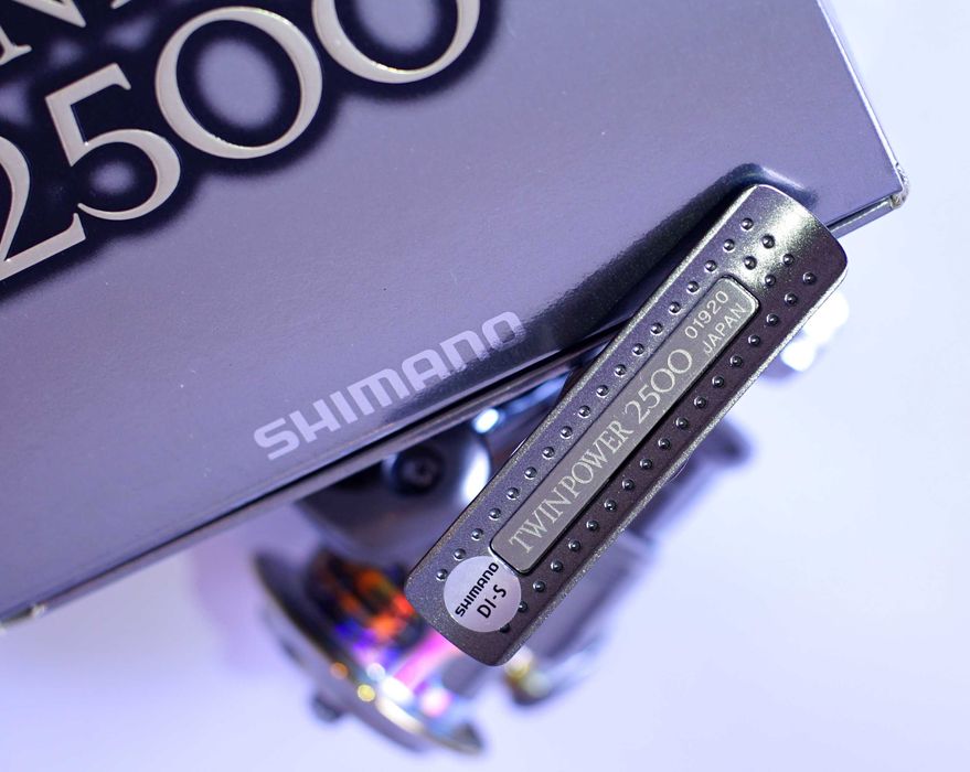 Shimano Twin Power 2500 mulineta pescuit NOUA (Stella Daiwa)
