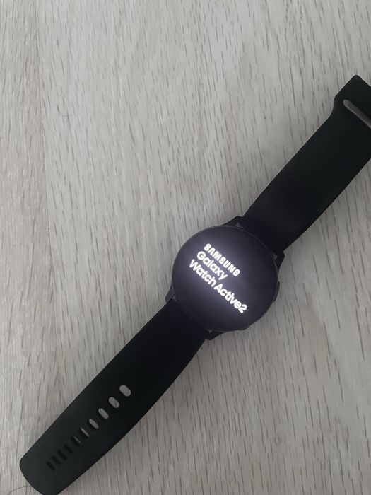 Смарт-Часы Samsung Galaxy Watch Active2