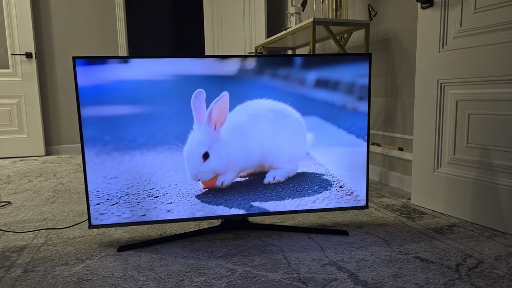 Срочно продам Самсунг смарт тв диоганаль 127