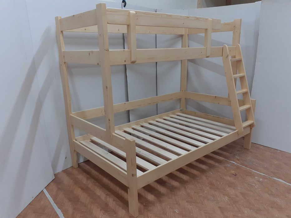 TRANSPORT GRATUIT.Pat etajat-supraetajat din lemn masiv.Cod 3016
