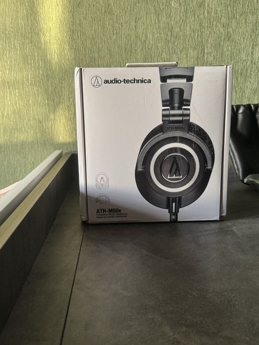 Наушкики audio-technica ATH-M50x