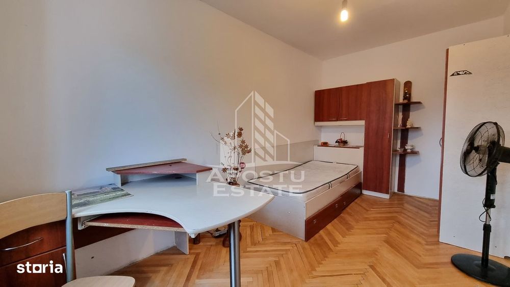 Apartament 3 camere de vanzare, etaj intermediar, Dacia, Timisoara — fotografia 2