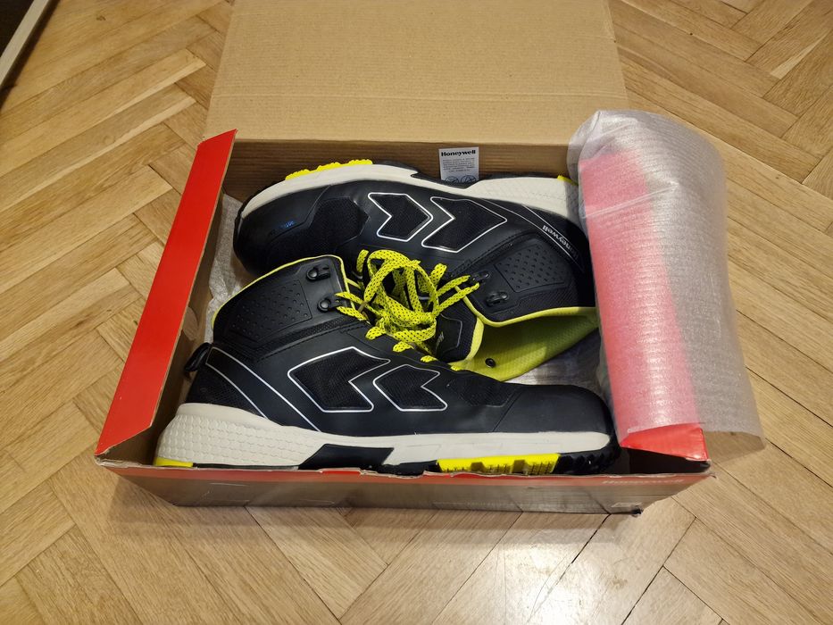 Обувки , кецове , боти Honeywell 46