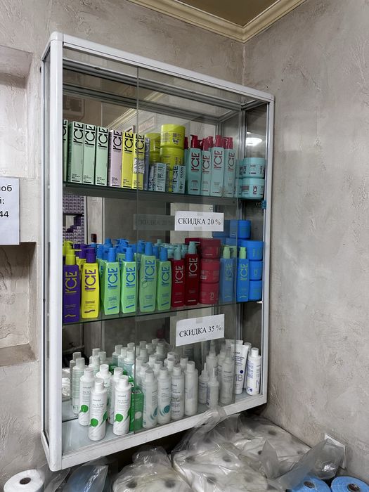 Оборудование стеклянное для торговли