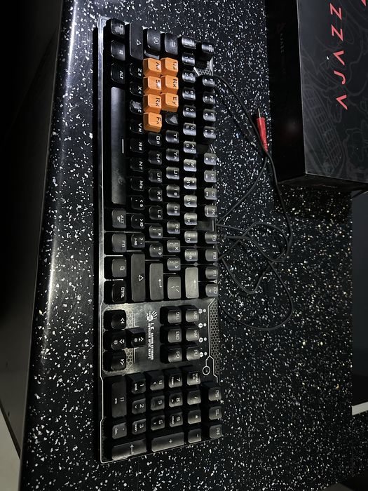 Механическая клавиатура