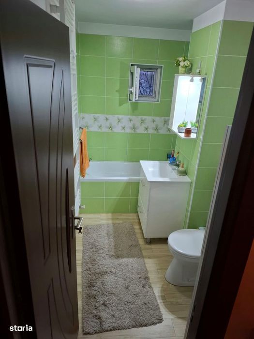 Oferta direct proprietar , apt 4 camere , et 2,mobilat/utilat, Cfectii — fotografia 2