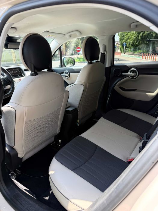 FIAT 500X Lounge 1.6 MultiJet 120 CP – Full Option – Keyless Entry – Jante 18"