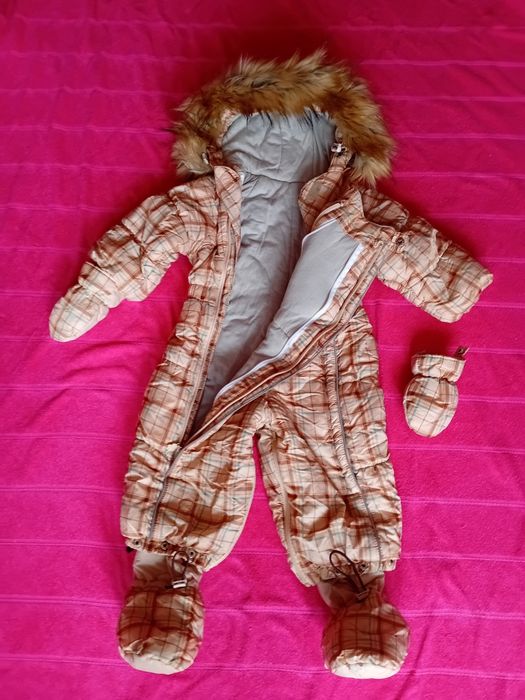 Продам детский зимний комбинезон