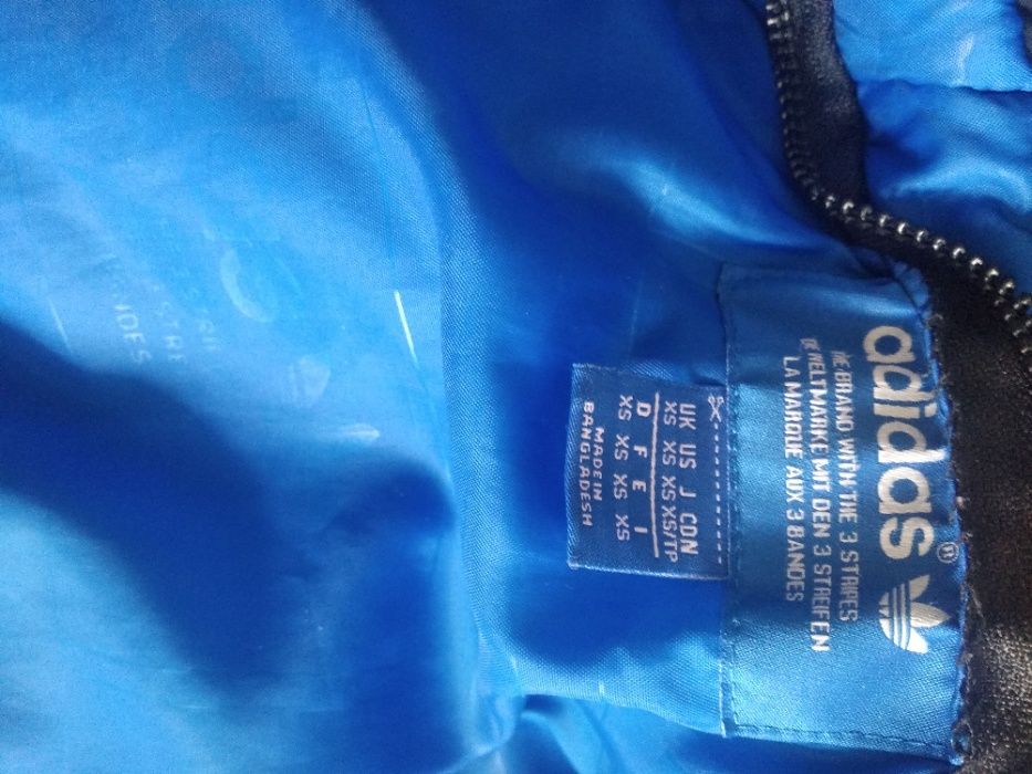 Куртка адидас (оригинал)