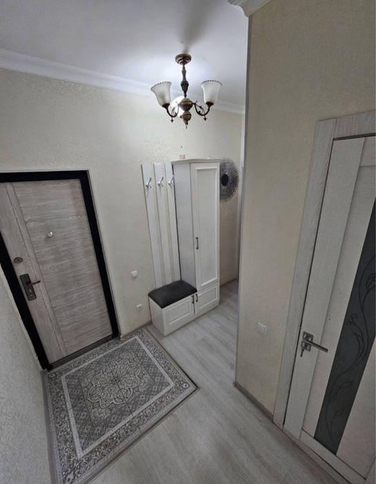 Olmazor tumani 1xona 2 xona qilingan sotiladi 42kv 1/4/5  remonti zor