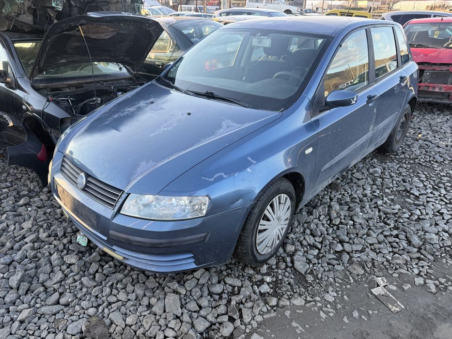 Фиат стило 1.6 103кс бензин 2001г-2003г  на части