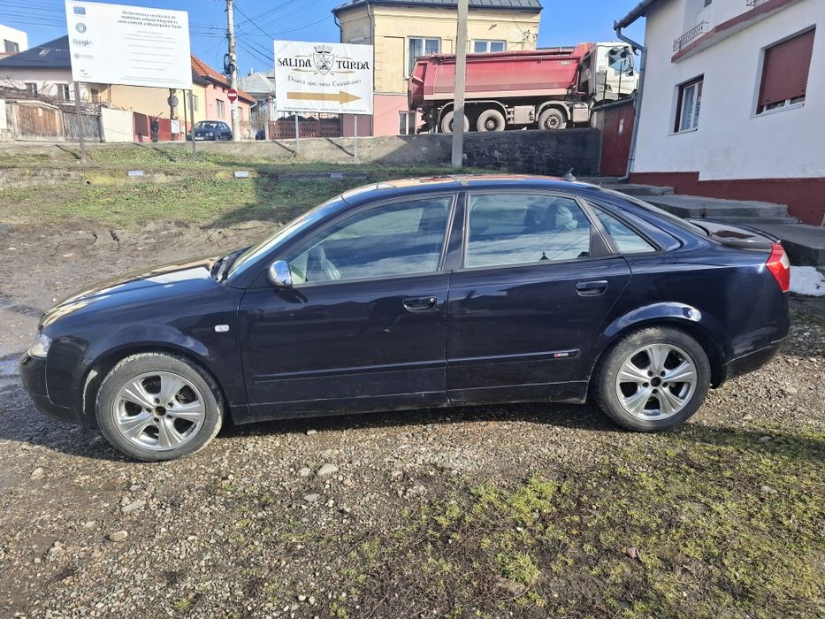 Vand  Audi A4 B6 an 2001 motor 1,9  131 CP  420000 km  pret 1500 EURO