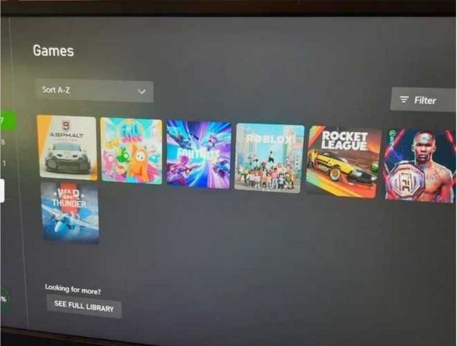 Xbox One clasic 500 GB + 1 manetă – consolă funcțională
