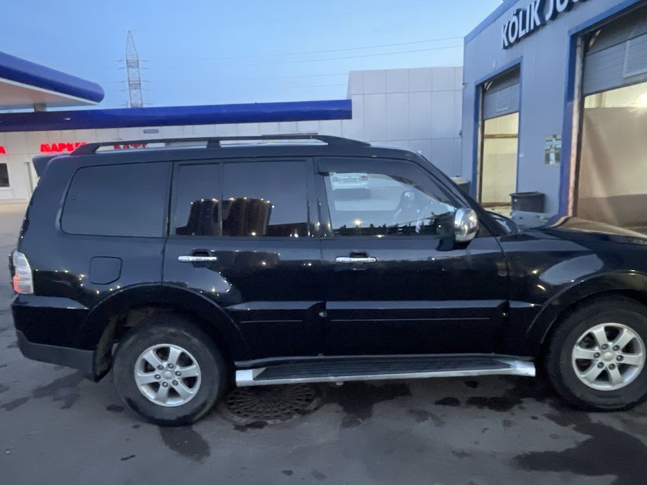 Mitsubishi Паджеро 4
