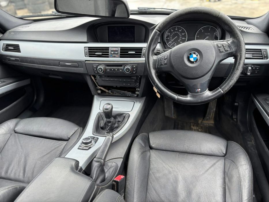 Dezmembrez BMW 320d M Pack E91 LCI 2010 NAVI Recaro Piele Stopuri Led 