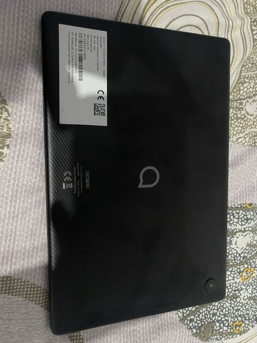 планшет alcatel