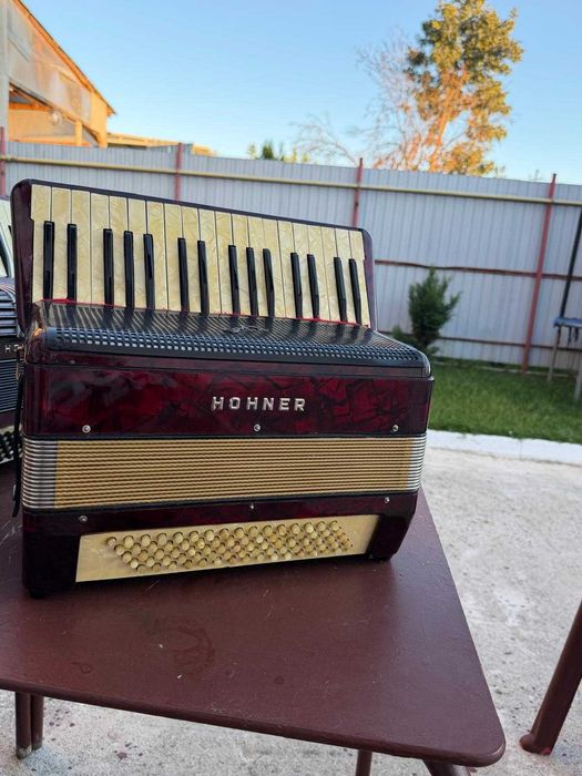 Vind acordeon hohner în sita, 80 bași