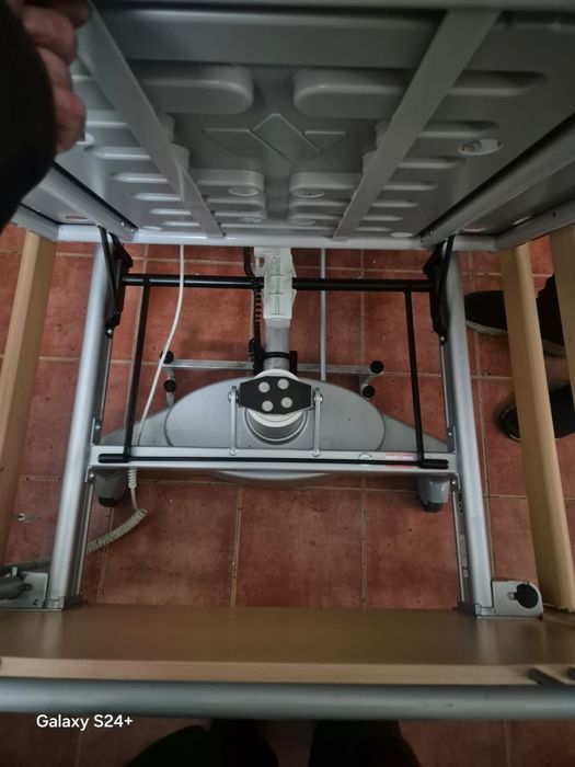 Vand 2 paturi medicale electrice