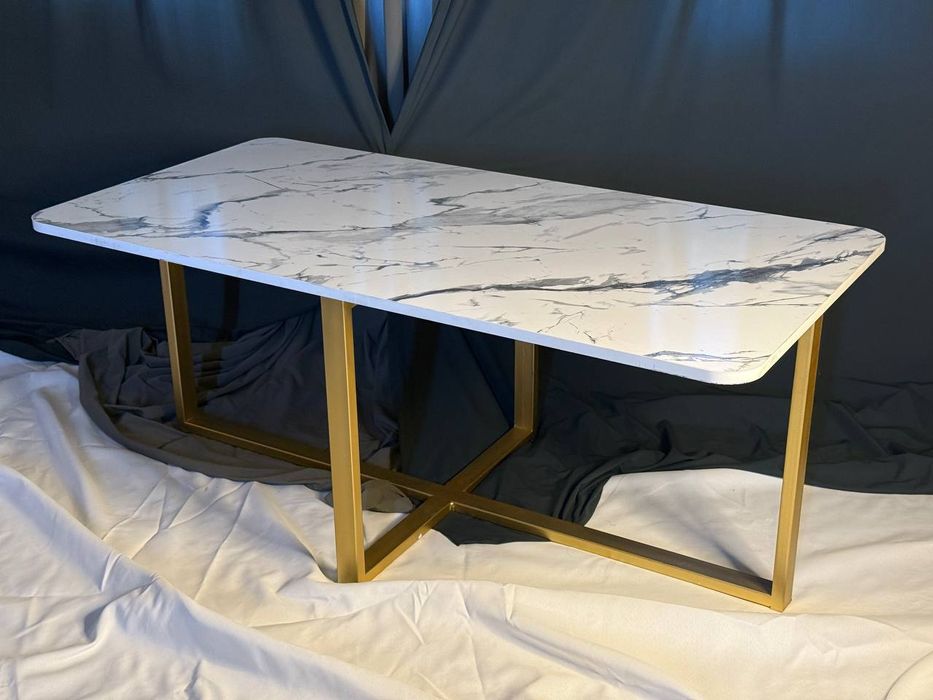 Журнальный стол в стиле лофт