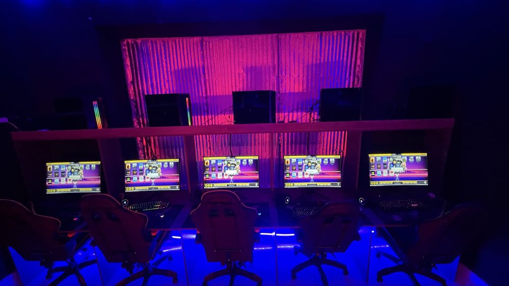 Game club sotiladi sorochna