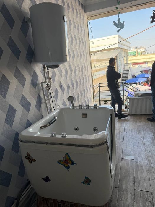 Jakuzi sotila sirochna