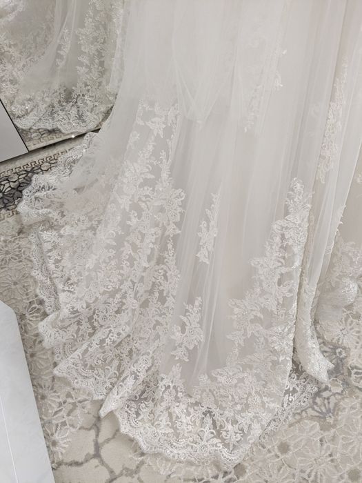 Платье свадебное