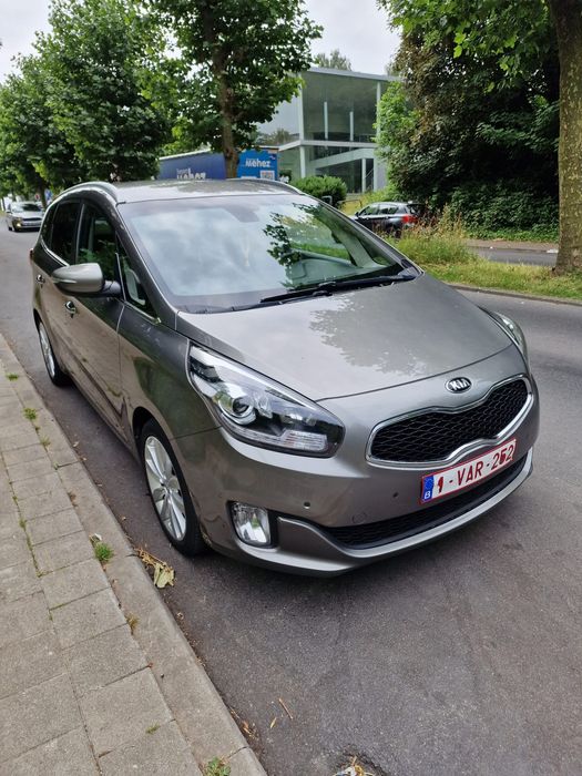 Kia Karens 2016 1.7 diesel