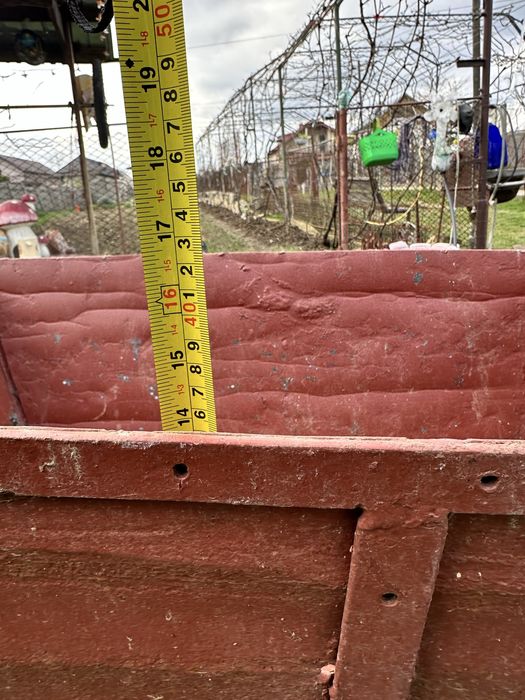 Carut din fier pentru curte