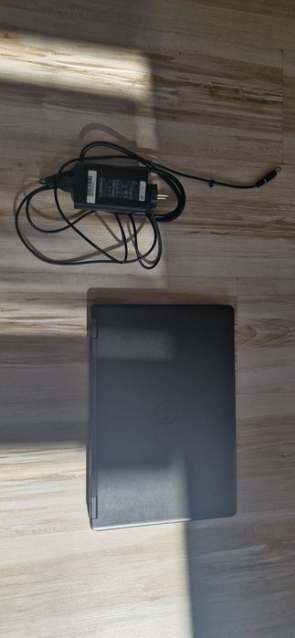 Dell Latitude E5450 i5 / 8GB RAM / 256GB SSD